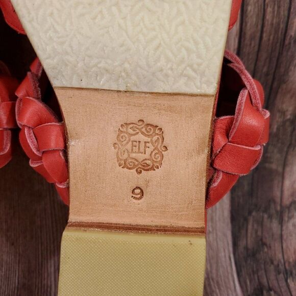 Elf Sea Escape Slide Sandals Womens Size 9 Made By Hand Red Leather - Picture 12 of 12